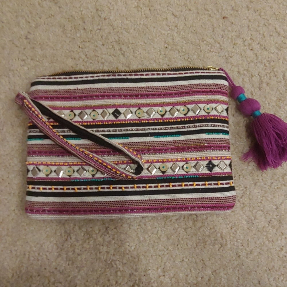 Charming Charlie's Clutch